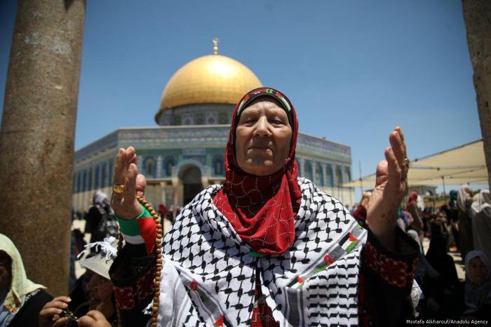 2017_6_23-Friday-Prayer-at-Al-Aqsa-Mosque20170623_2_24383616_23413700